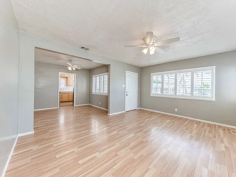 17309 Elgar Ave — Photo 3