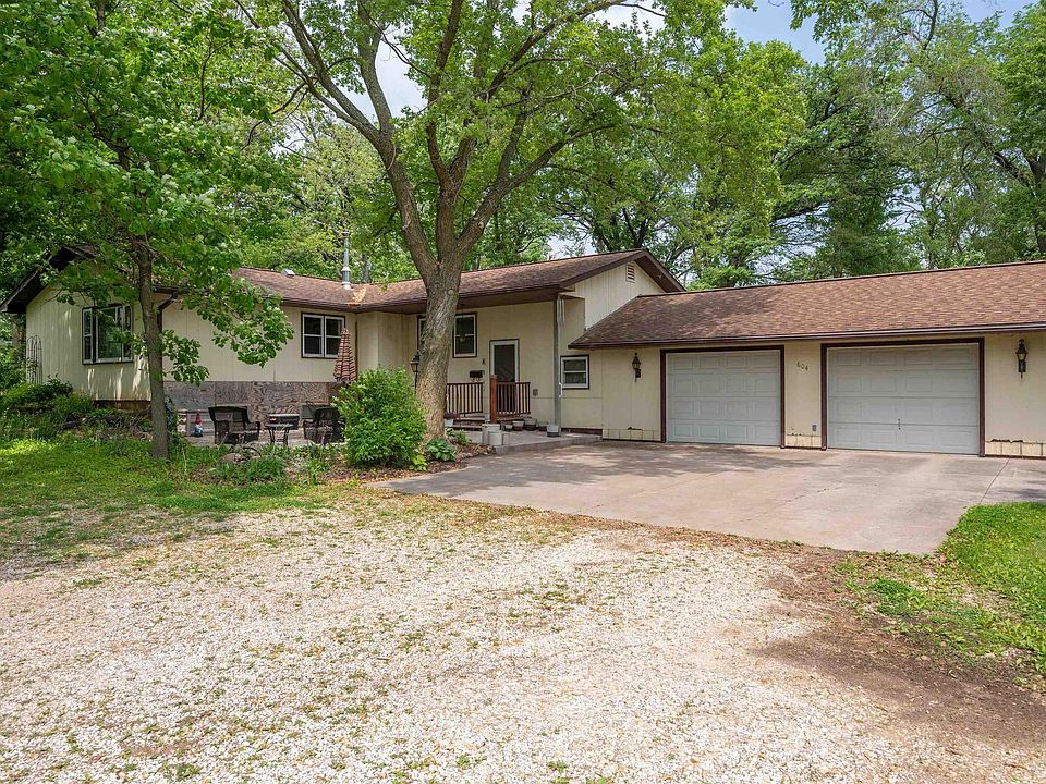 604 E 2nd St, Beaman, IA 50609 Zillow