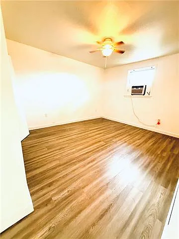 945 Helios Ave — Photo 5