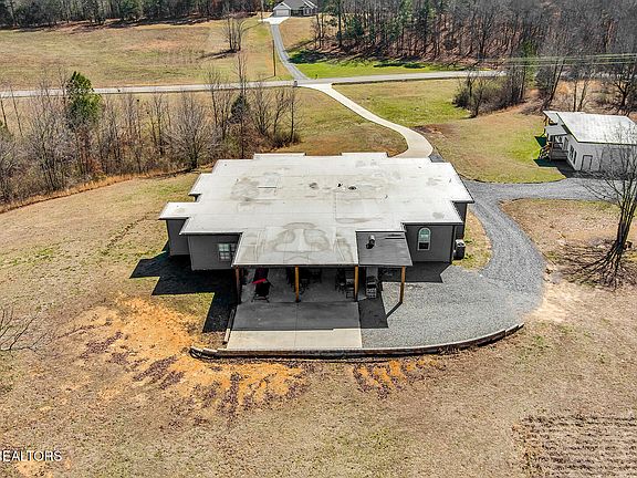 44th image of 1100 County Road 20