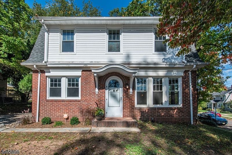 1st image of 45 Walker Rd