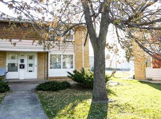 1709 4th St SW APT 2, Minot, ND 58701