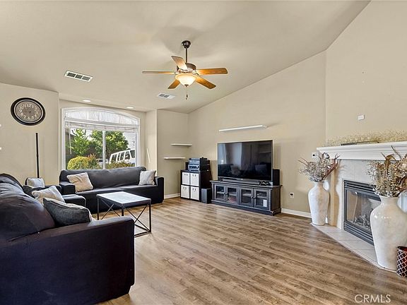 5th image of 1410 Crosspoint Way
