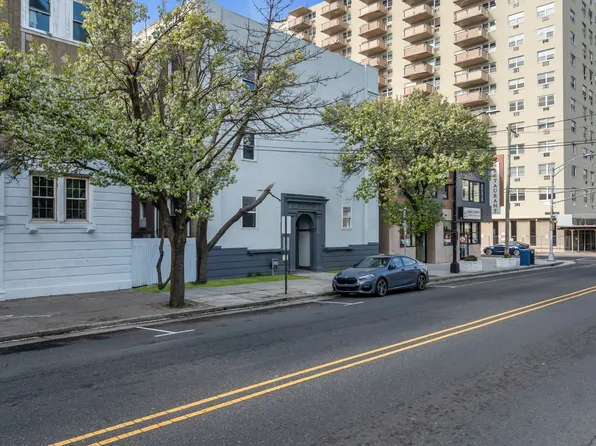 3905 Ventnor Ave, Atlantic City, NJ