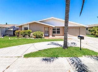 7221 King Arthur Dr, Port Richey, FL 34668