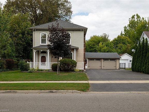 2nd image of 21 McCall St