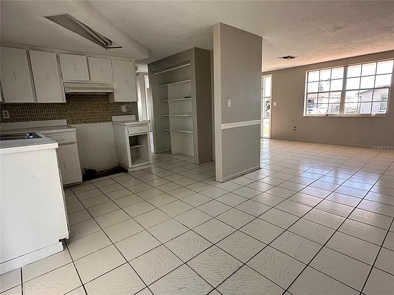 3215 Bright Dr — Photo 13