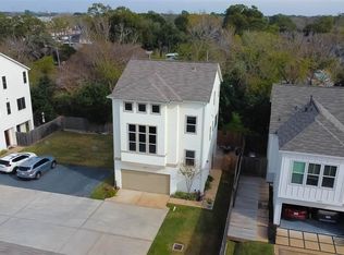 1902 Hollister Tree Xing, Houston, TX 77080