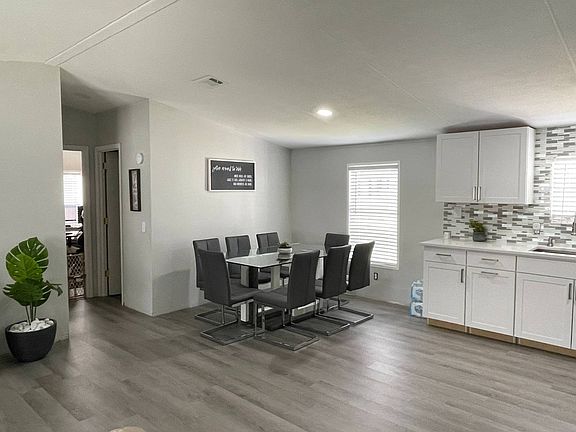 5th image of 3404 Glenwick Ct