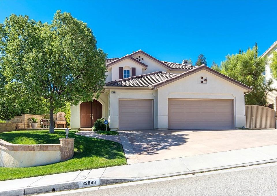 1st image of 22848 Boxwood Ln