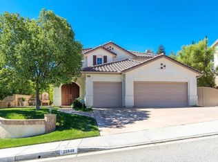 22848 Boxwood Ln, Santa Clarita, CA 91390
