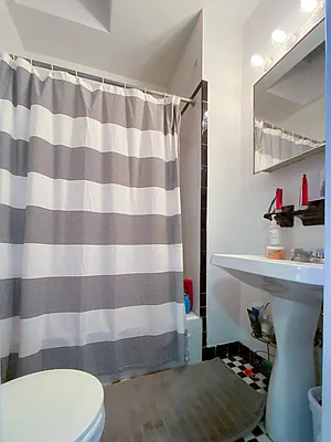 Rented by City Connections Realty | media 10