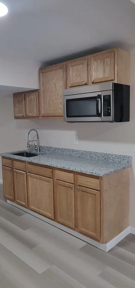 2 bed, 1150 sqft, $1,700 — Photo 3