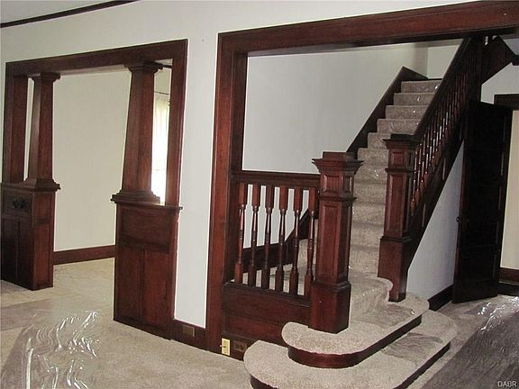 3rd image of 147 Irvington Ave