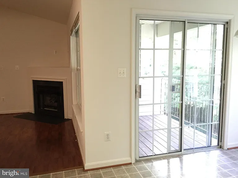 2026 Gov Thomas Bladen Way #301 — Photo 8