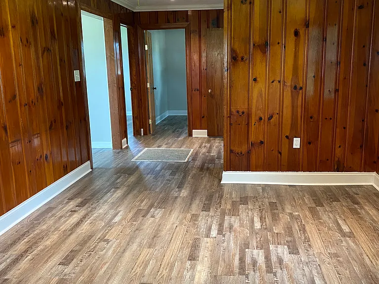 14 Shuford St — Photo 4