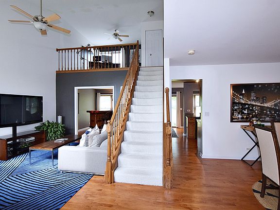 3rd image of 254 Bridlewood Ct #47-3