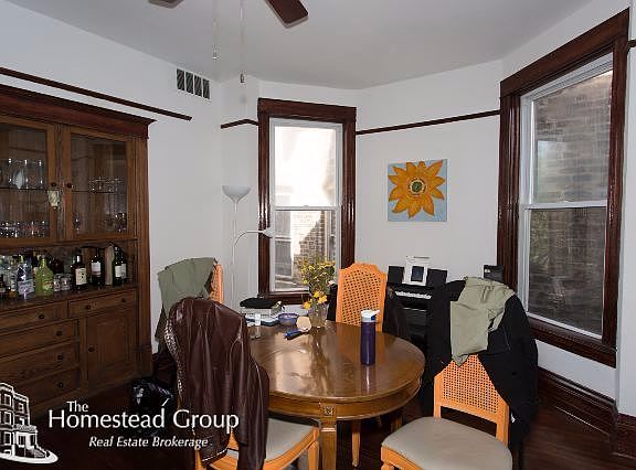 5th image of 870 W Buckingham Pl #Threee