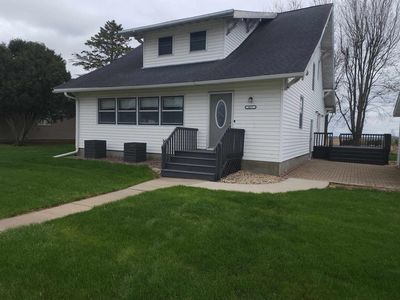 417 Benson St, Cobb, WI, 53526