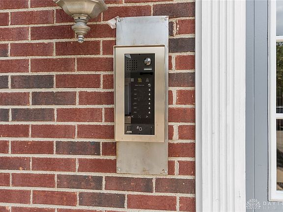 3rd image of 3126 Alexander Pl APT 205
