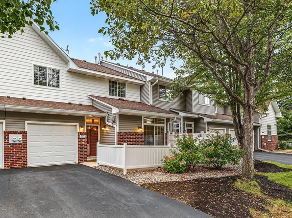 8399 Kimball Dr, Eden Prairie, MN 55347