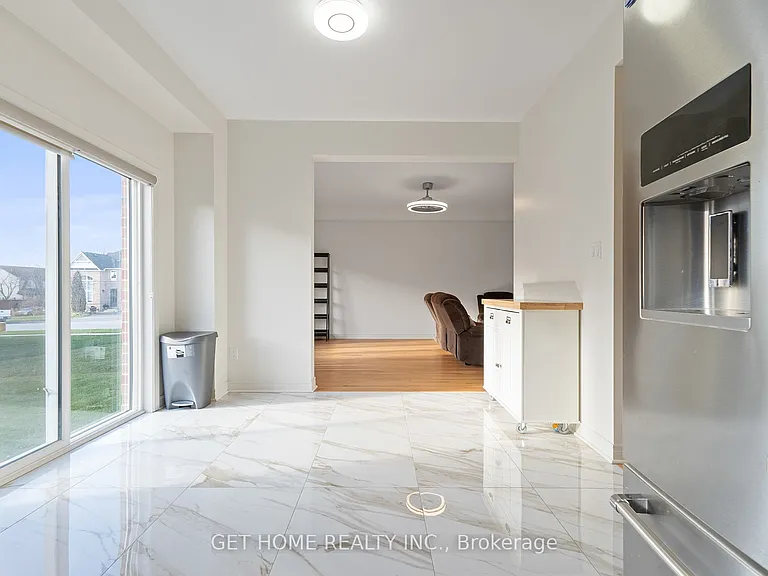 1212 Drinkle Cres — Photo 15