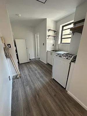 Rented by REAL New York | media 12