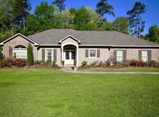 145 Hickory Ln, Eunice, LA 70535