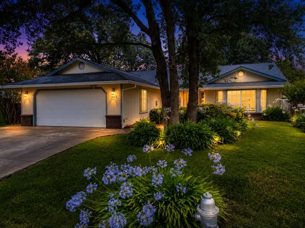 1822 Trumpet Dr, Redding, CA 96003