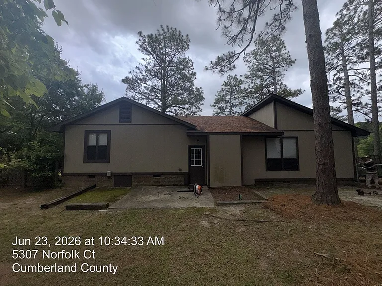 5307 Norfolk Ct — Photo 2