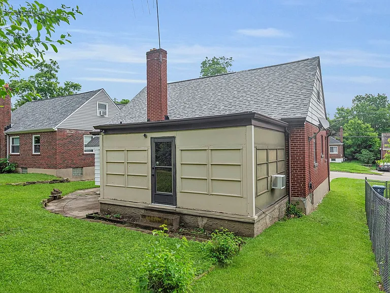 3393 Robb Ave — Photo 37
