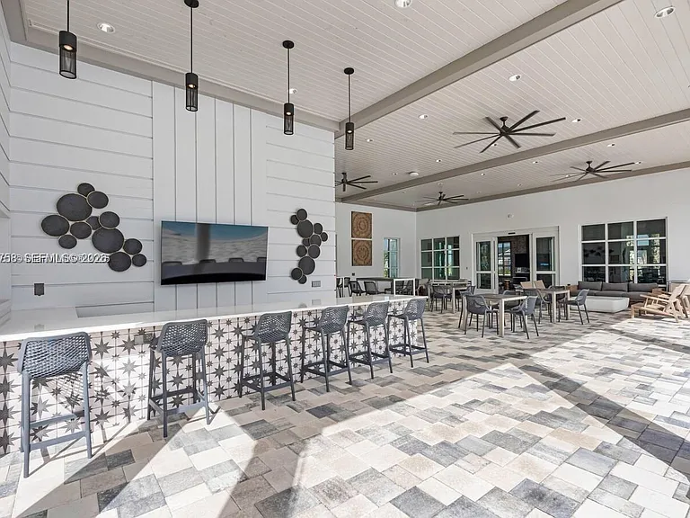 13138 Valletta Way #20-213 — Photo 27