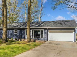 1003 Hickory Hill Dr, Angola, IN 46703