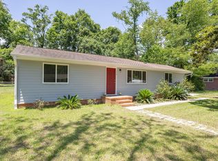 1512 Camellia Rd, Beaufort, SC 29902