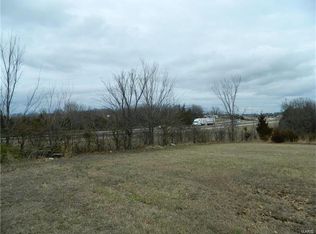 555 W Gravois Rd, Saint Clair, MO 63077