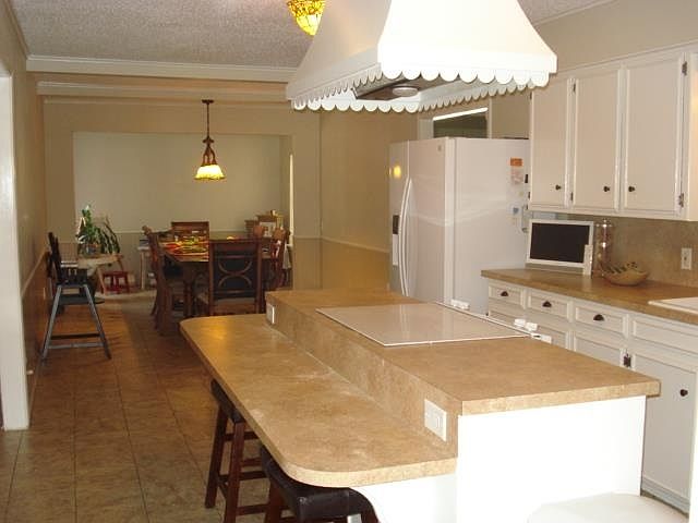 2nd image of 1402 Groveland Ave