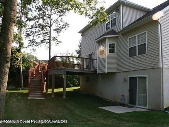 3rd image of 1381 Gillian Ct