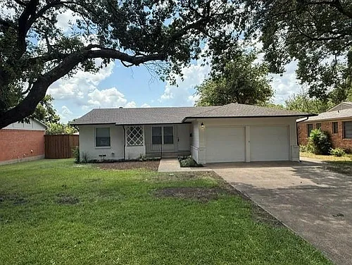413 Marilu St Photo 1
