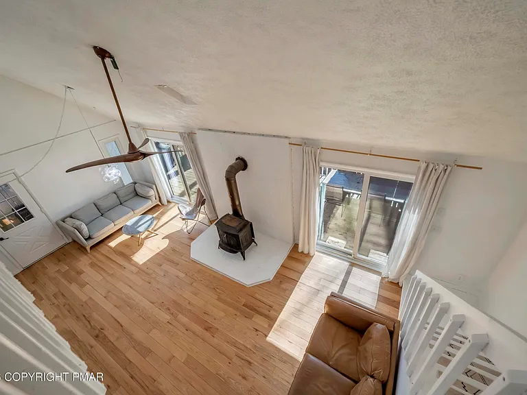 187 Bellingham Dr — Photo 25