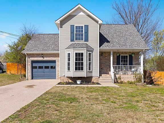 3rd image of 1013 Roedeer Dr