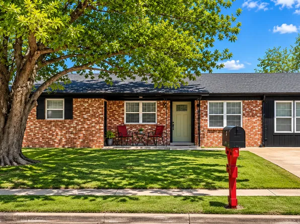 5611 16th Pl, Lubbock, TX 79416