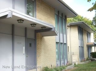 1945 N Oakland Ave APT 04, Milwaukee, WI 53202