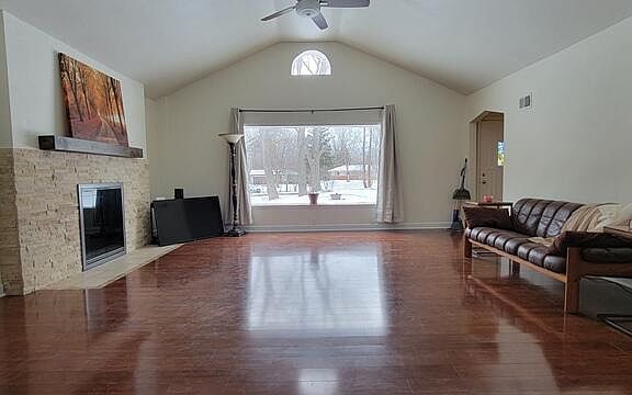 3rd image of 8731 N 64th St