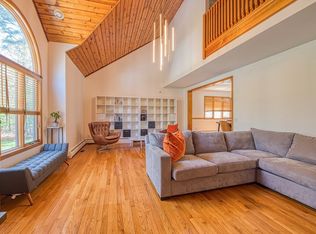 70 Davis St, Seekonk, MA 02771