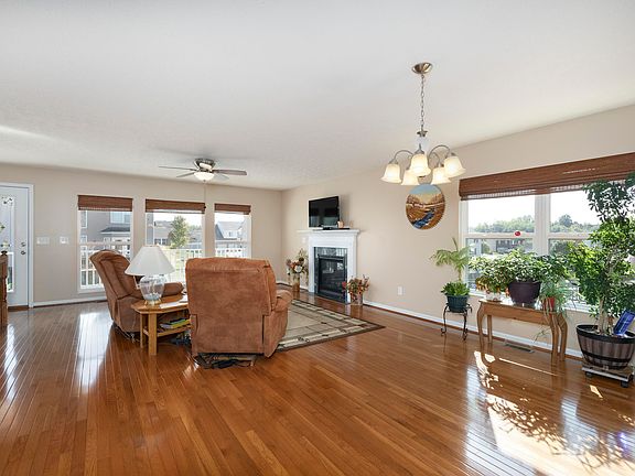 4th image of 8487 Tulipwood Ct