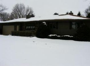 4720 W Sunflower Rd, Appleton, WI 54914