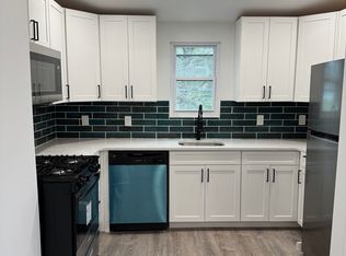 42 N Cove Rd APT 1B, Merchantville, NJ 08109