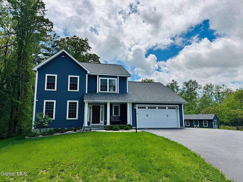 5th image of 7 Huntington Way