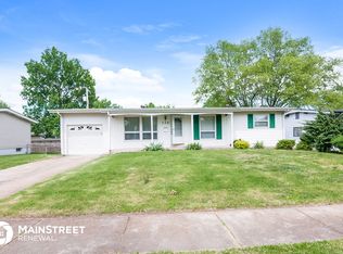 735 Blackbird Dr, Florissant, MO