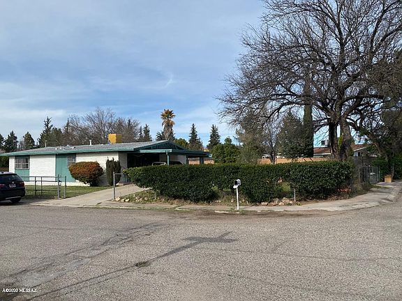 2nd image of 2050 N Cruce De Calle